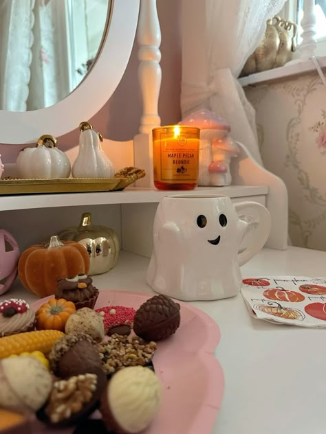 Our Favorite Halloween Candy & Snacks for 2024