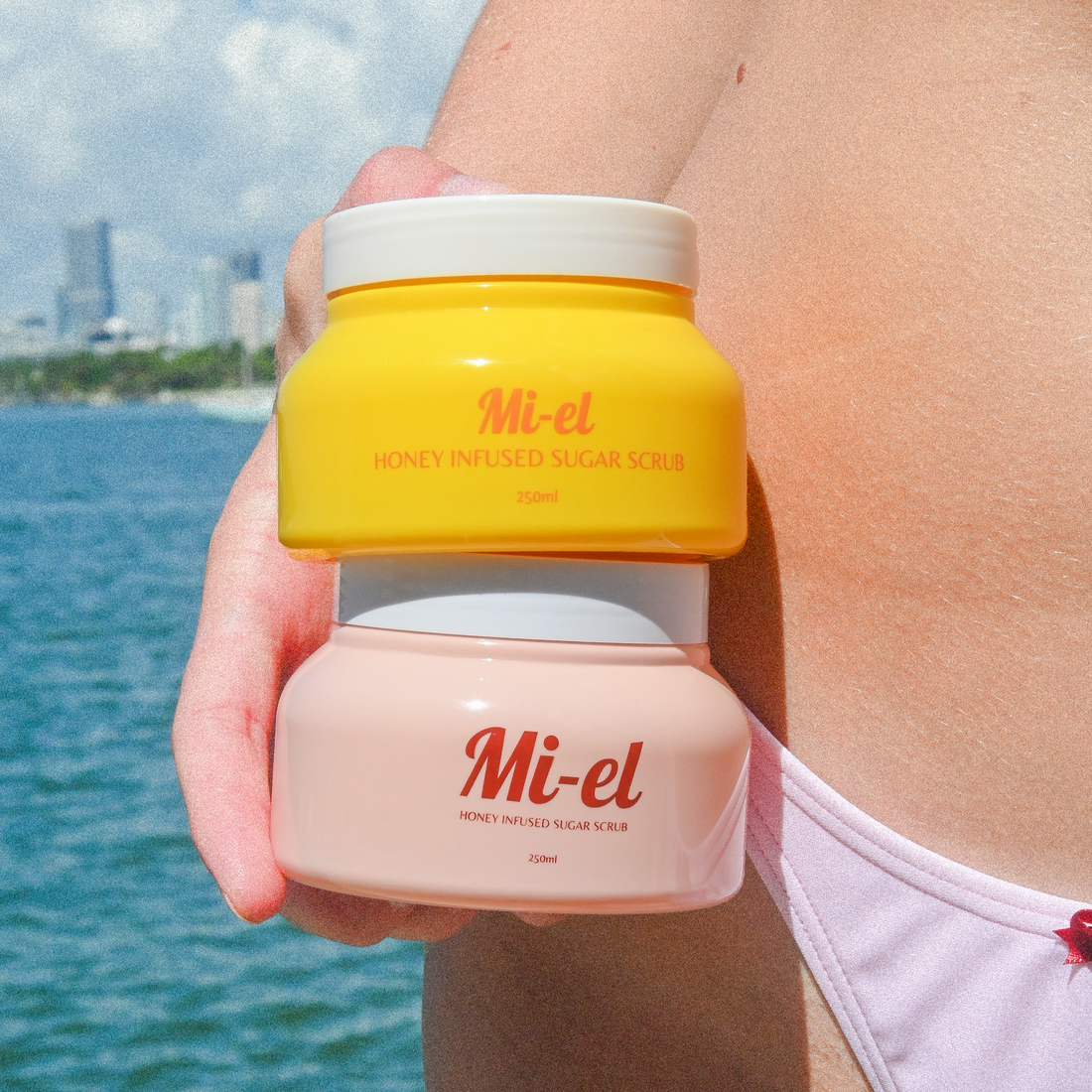 How to Properly Use an Exfoliating Body Scrub for the Smoothest Skin of Your Life